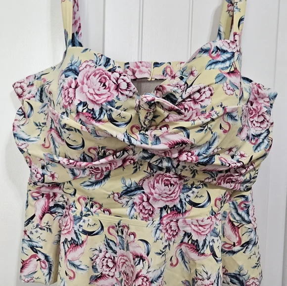 Torrid Yellow and Pink Tankini Top - Picture 3 of 11